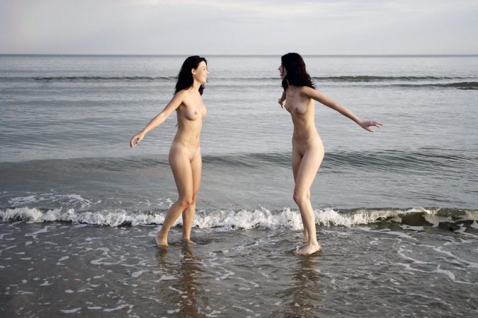 Monika C – Naked chicks on the beach photo 12